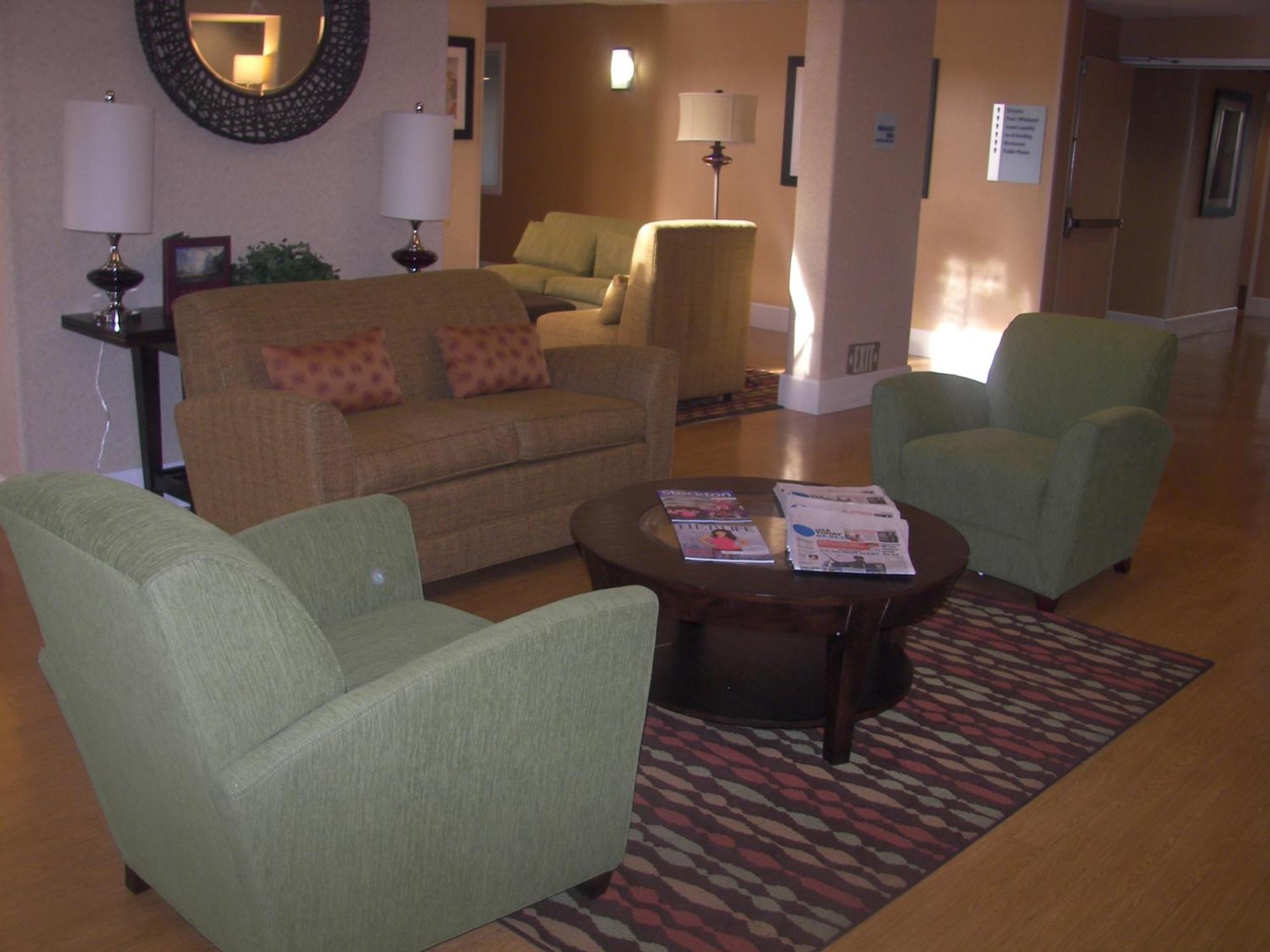 Holiday Inn Express Stockton Southeast By Ihg Kültér fotó