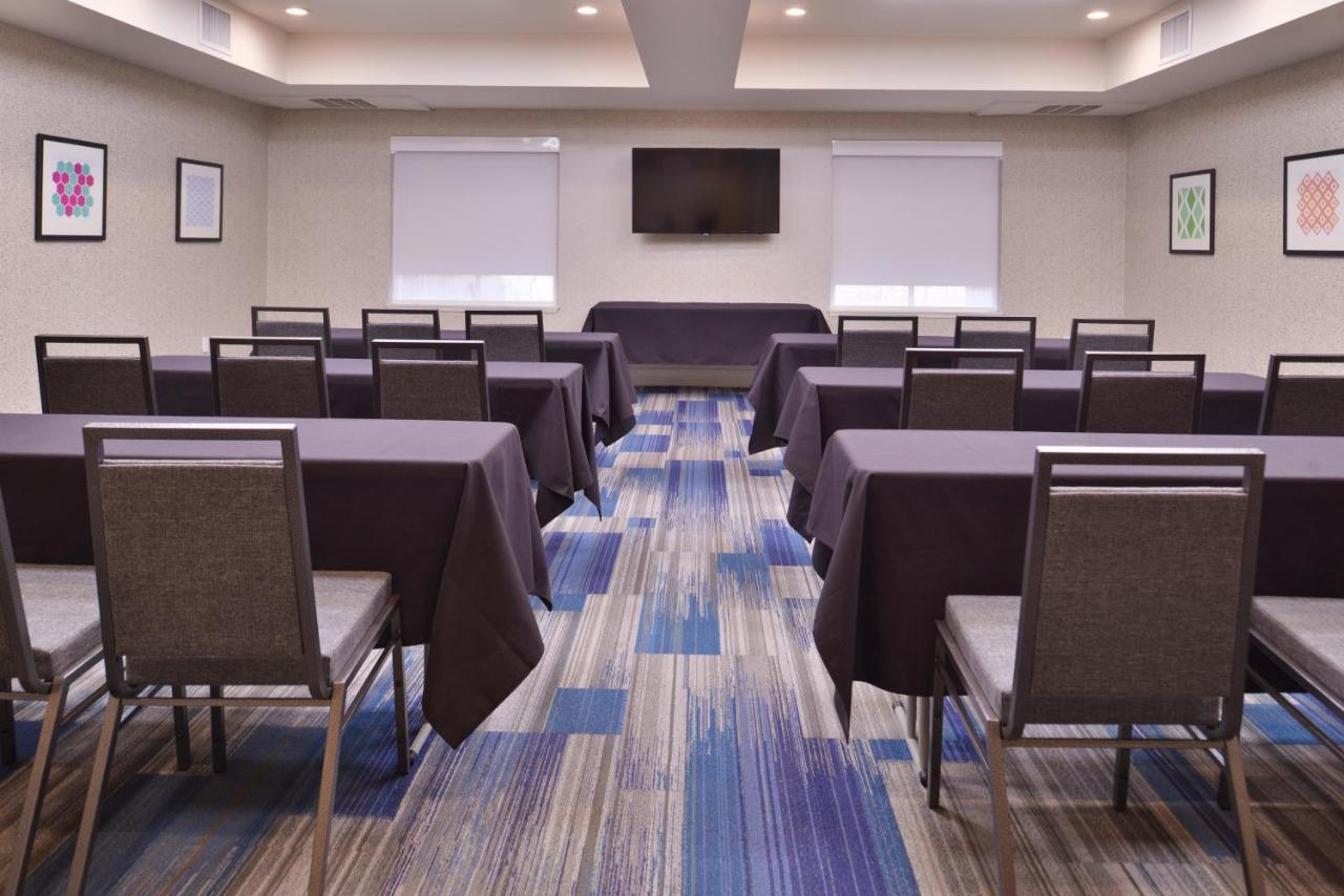 Holiday Inn Express Stockton Southeast By Ihg Kültér fotó